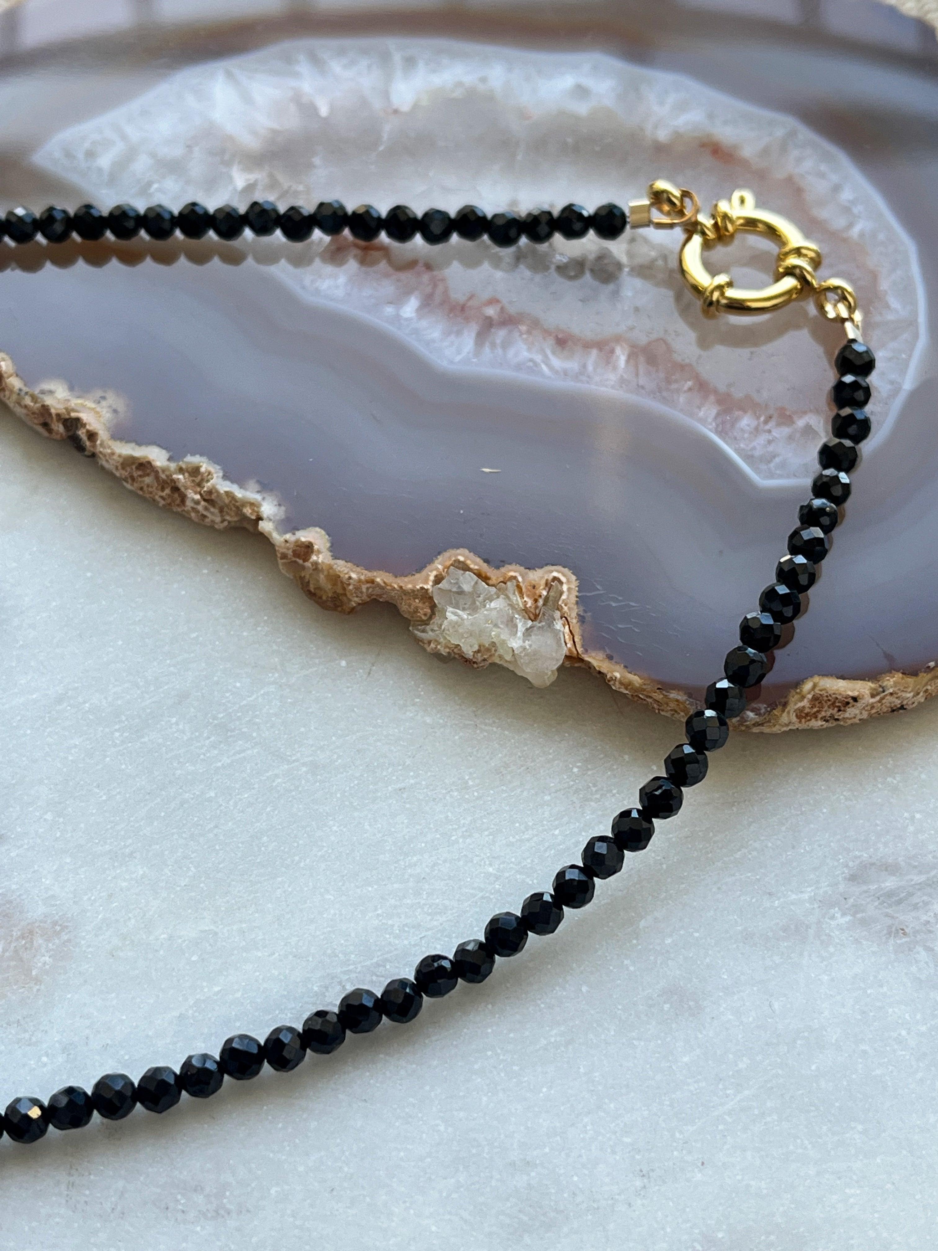 Black tourmaline necklace deals gold