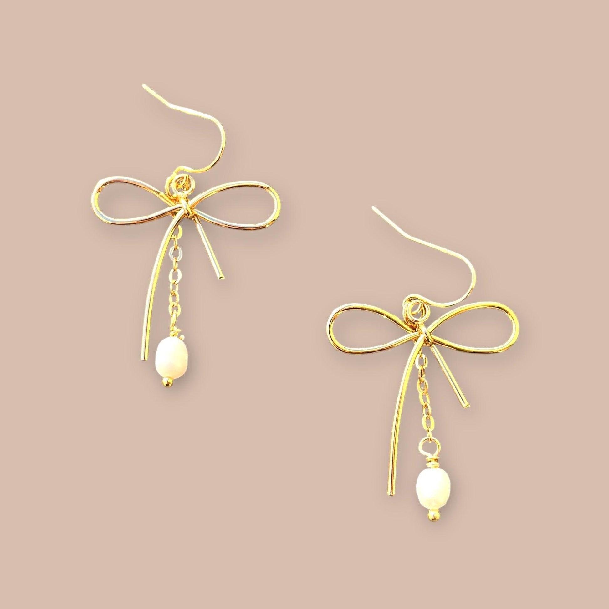 Bow Pearl earrings - Kybalion Jewellery