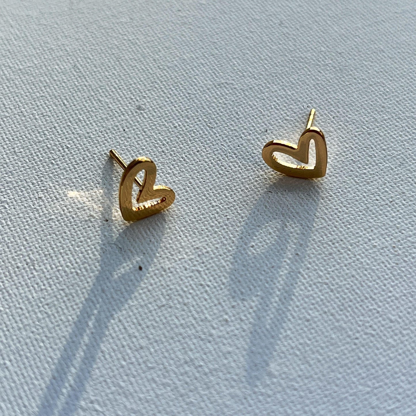 Heart Studs - Kybalion Jewellery