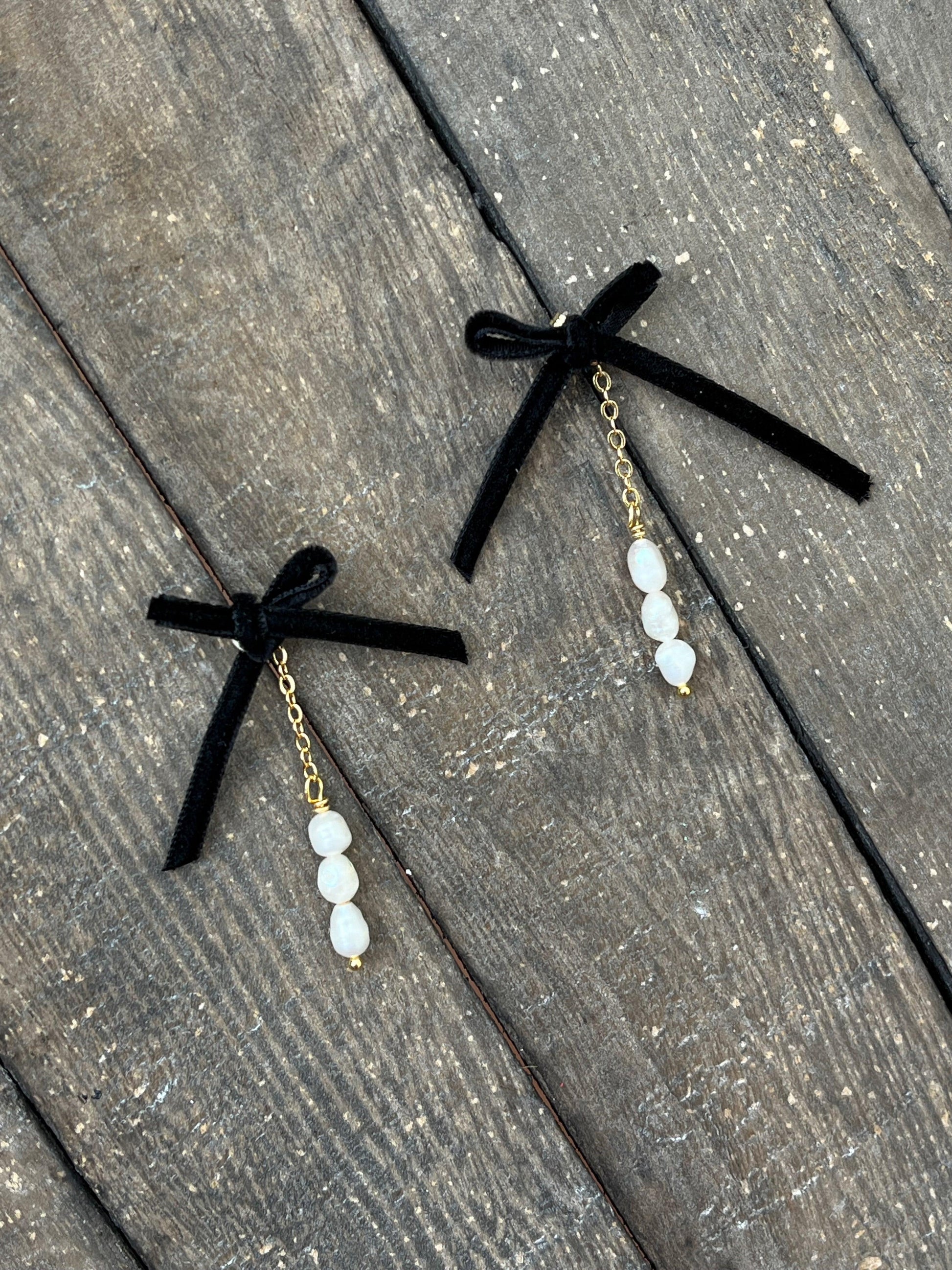 Velvet Bow Earrings - Kybalion Jewellery